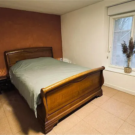 Large And Cozy Family בית נופש *