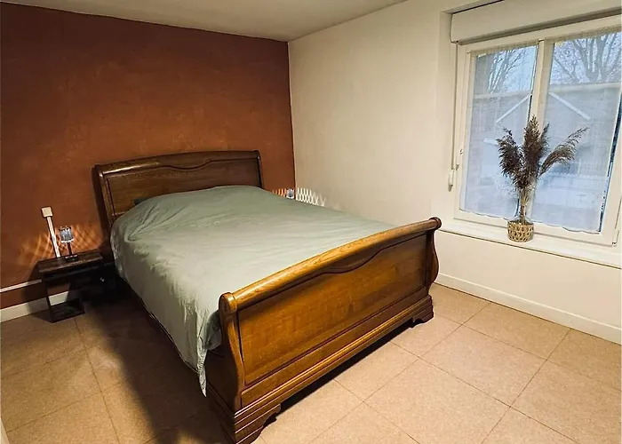 Large And Cozy Family Hébergement de vacances *